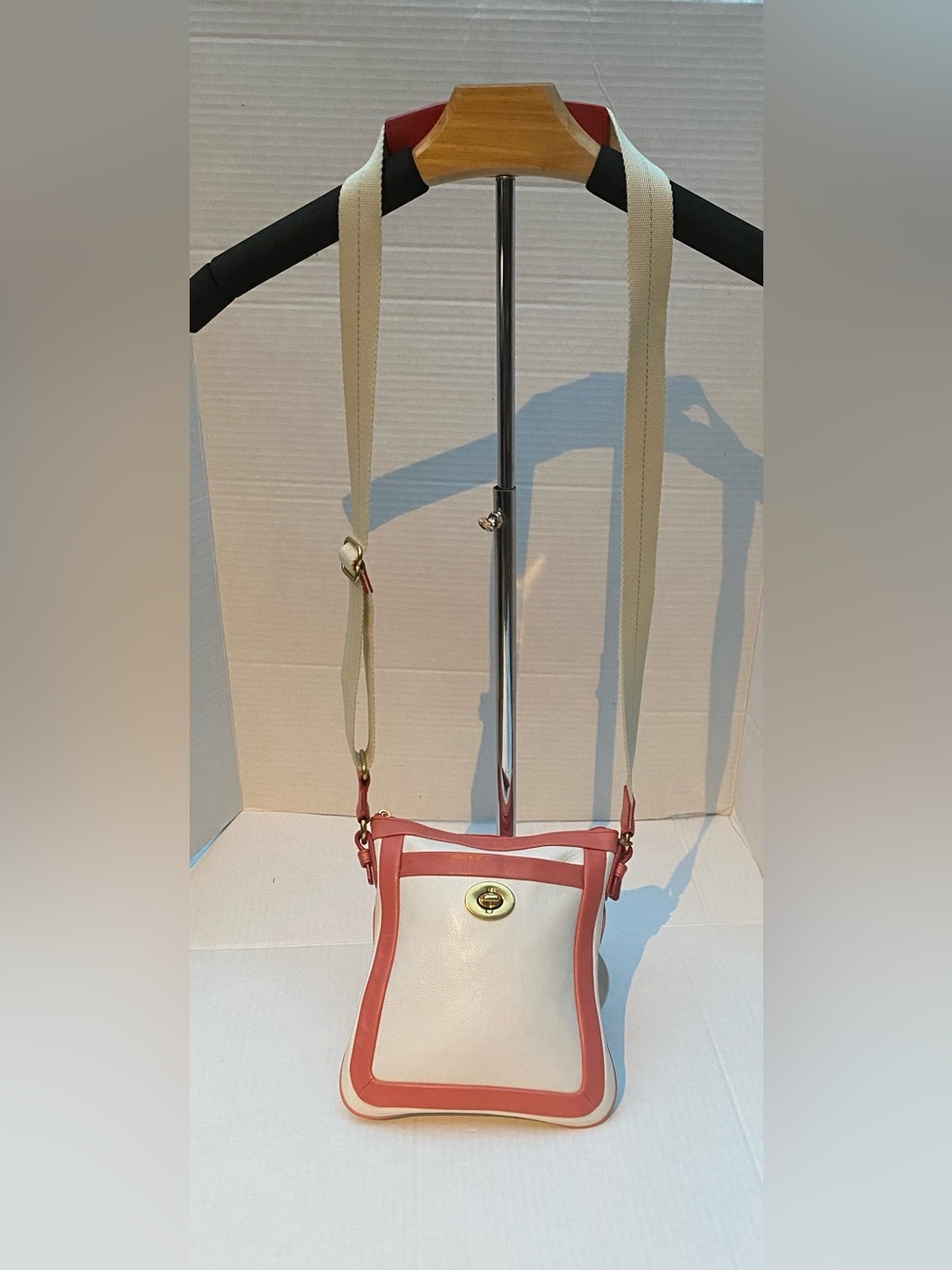 Coach Cricket Coral White Crossbody Swingpack Bag #42643
